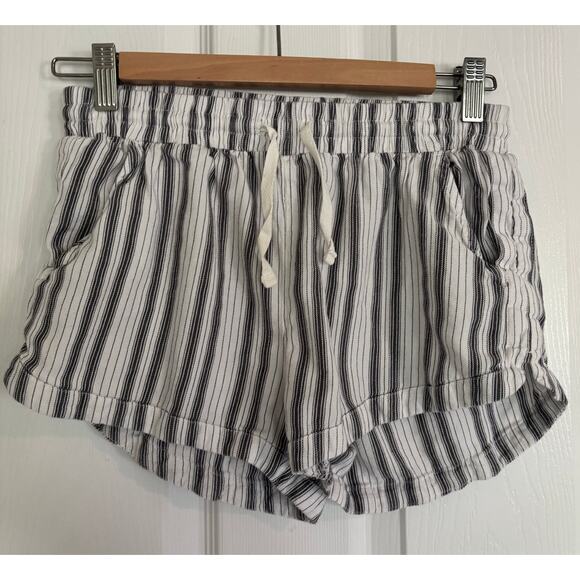 Billabong Striped White Black Gray Striped Small Elastic Waist Shorts - Picture 1 of 3